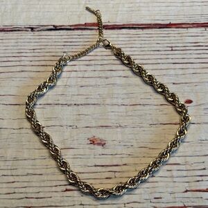 Freedom Gold Chain Link Twist Necklace